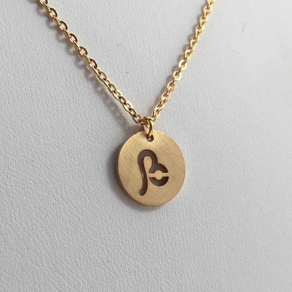Jewelry necklace Leo zodiac horoscope celestial gold tone dainty round new